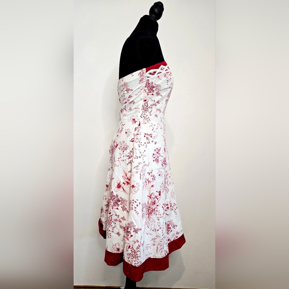 Strapless White and Red Floral A-Line Dress Cottagecore Coastal Grandma Preppy - Picture 4 of 6